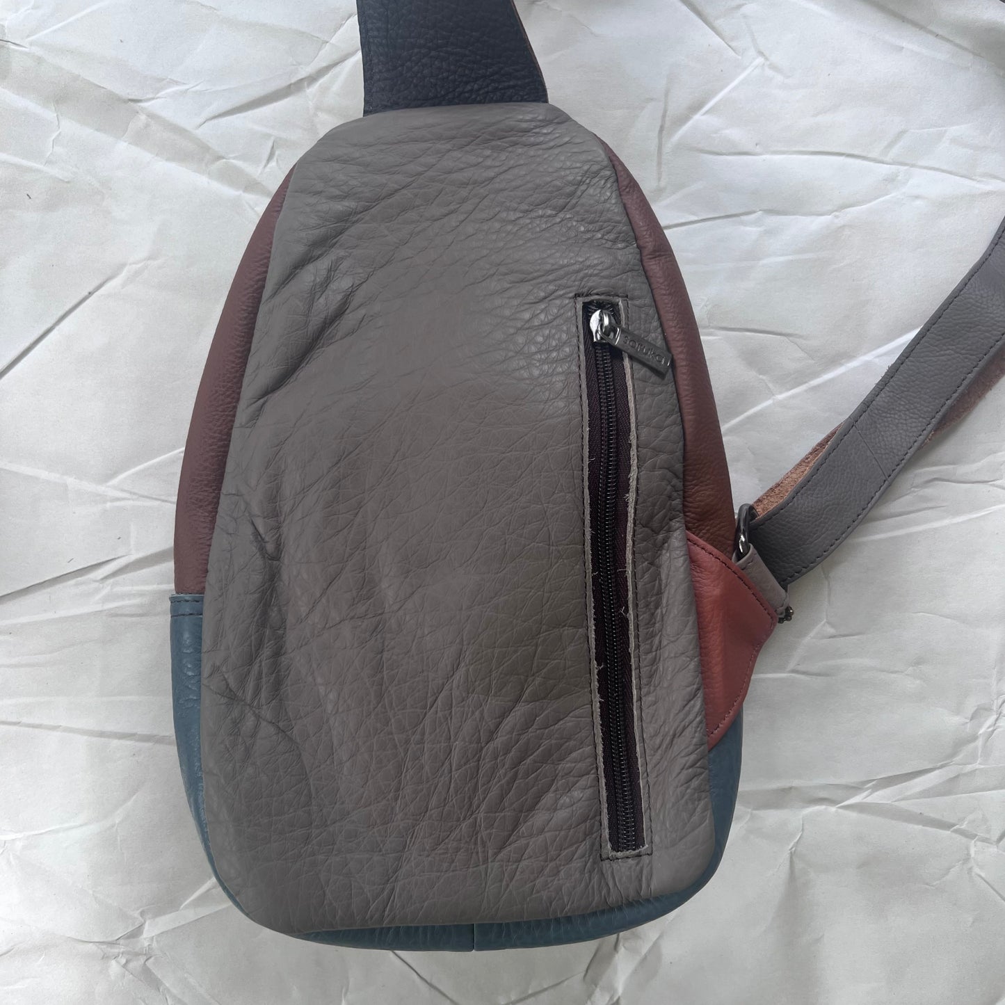 back view of Gregg Sling Bag