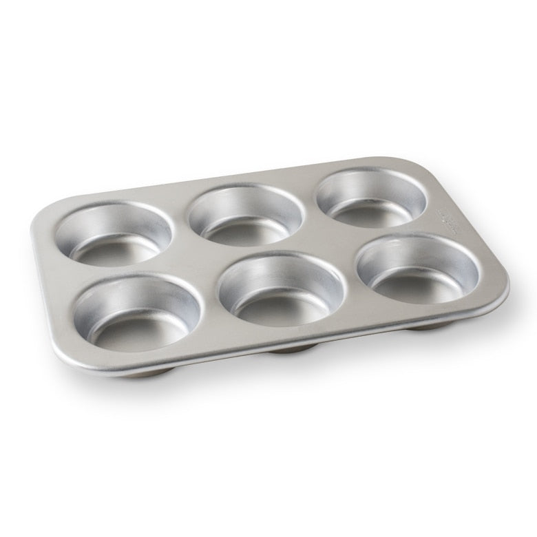 Pastry Tek Silver Aluminum Cupcake / Muffin Pan - 6-Compartment