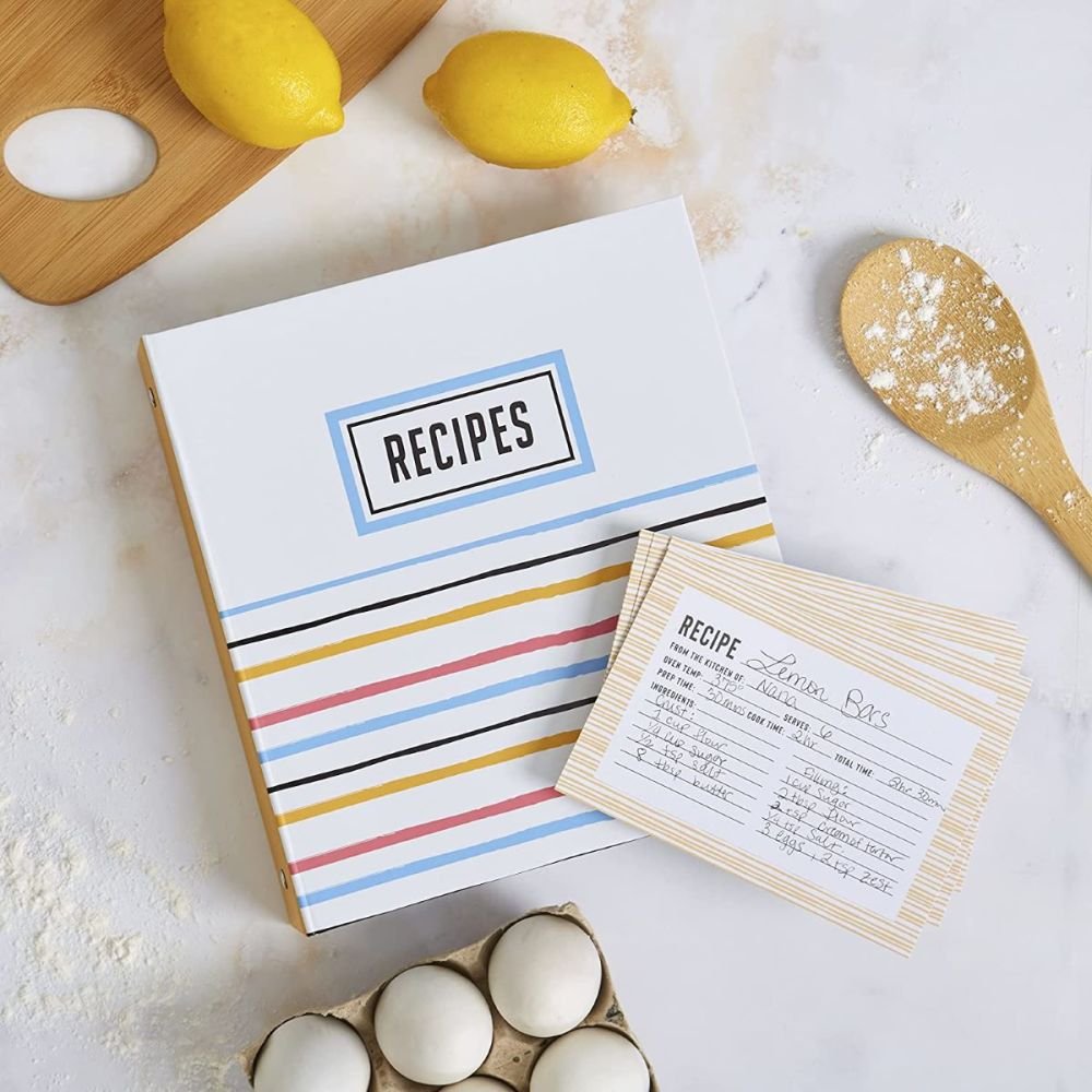 recipe card binder Organizer Mini Set (Onyx Blossoms) Jot & Mark Protect your recipe cards in your recipe binder with these clear protective sleeves C. R. Gibson - Pocket
