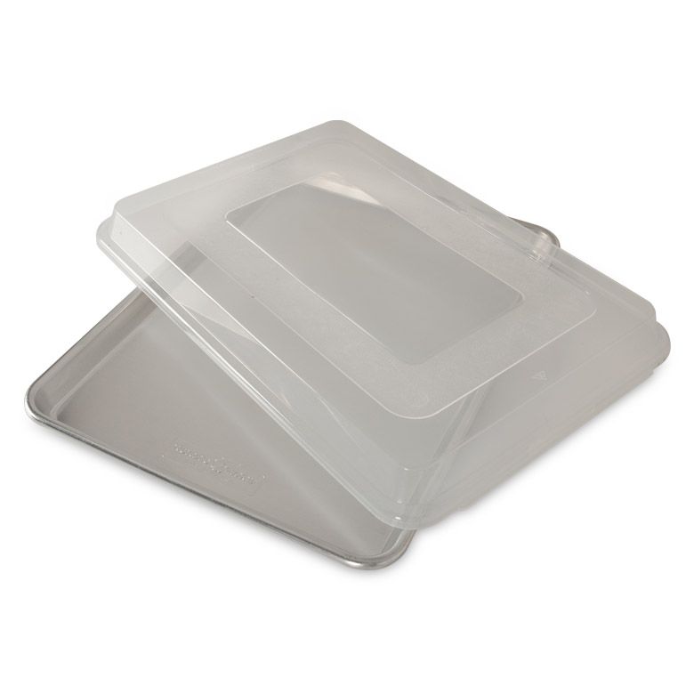 NordicWare Naturals® Baker's Half Sheet with Lid – Kitchen Store