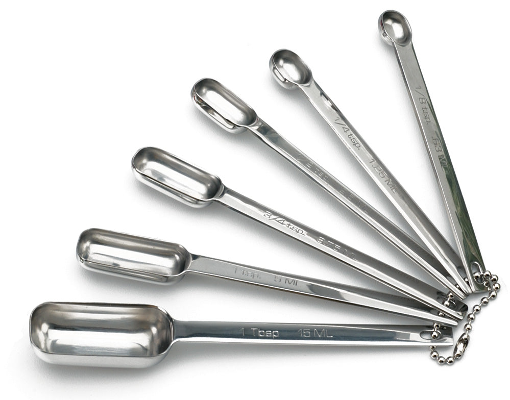 set of 6 rectangular shaped measuring spoons attached with chain at end of handles.