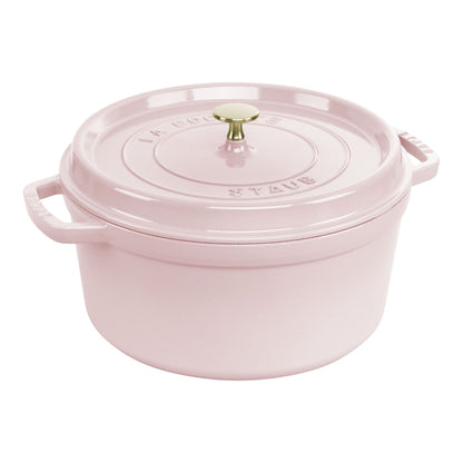 pink Cocotte  with lid on it
