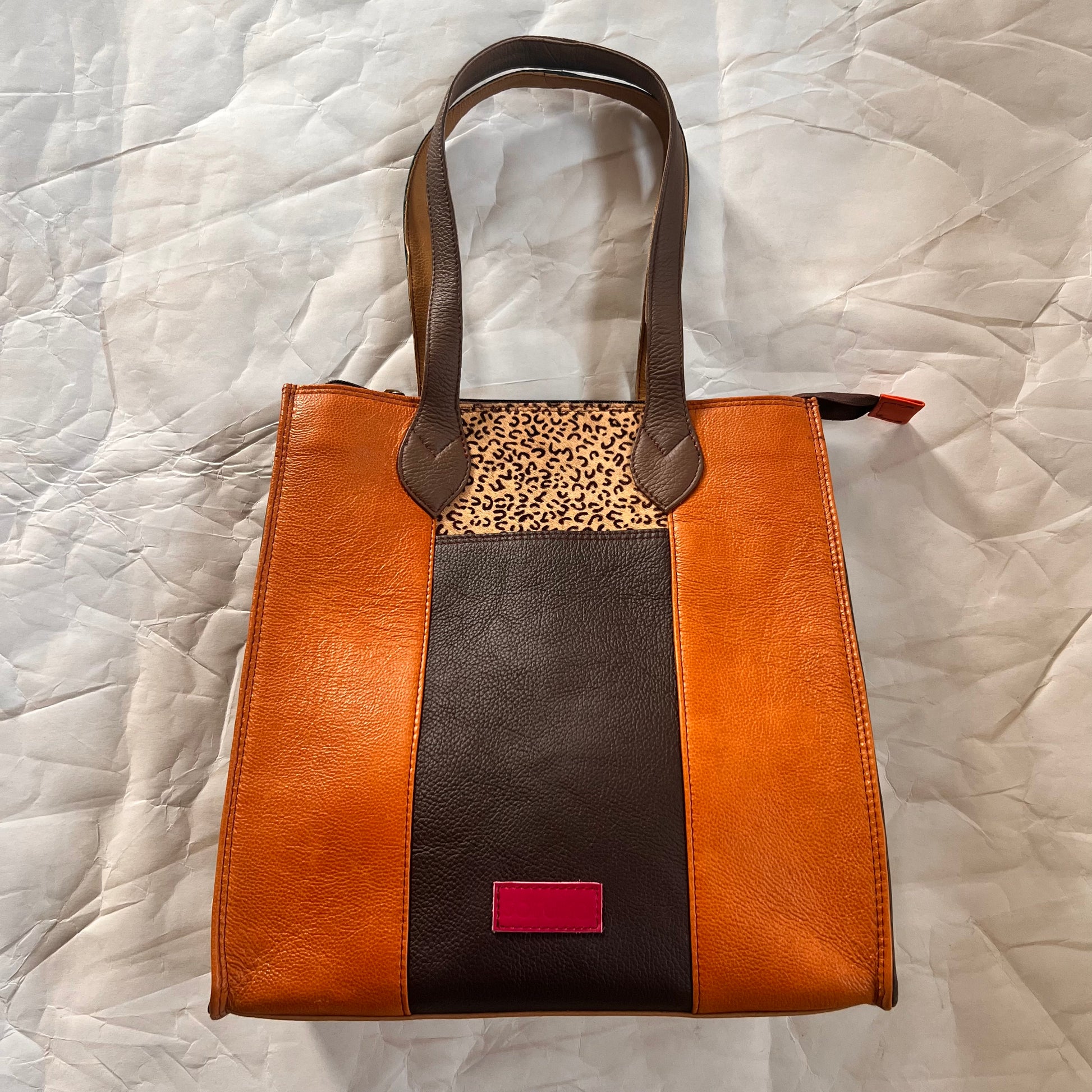 front view of camel giselle tote.