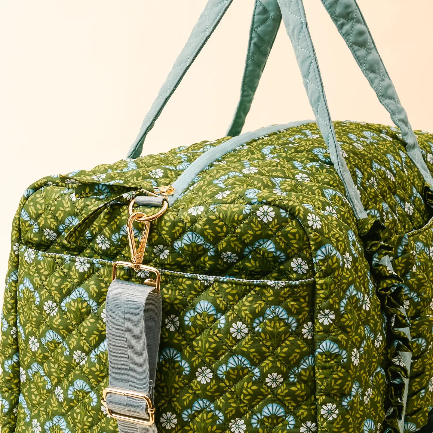 side view of Everbloom Forest Green weekender bag