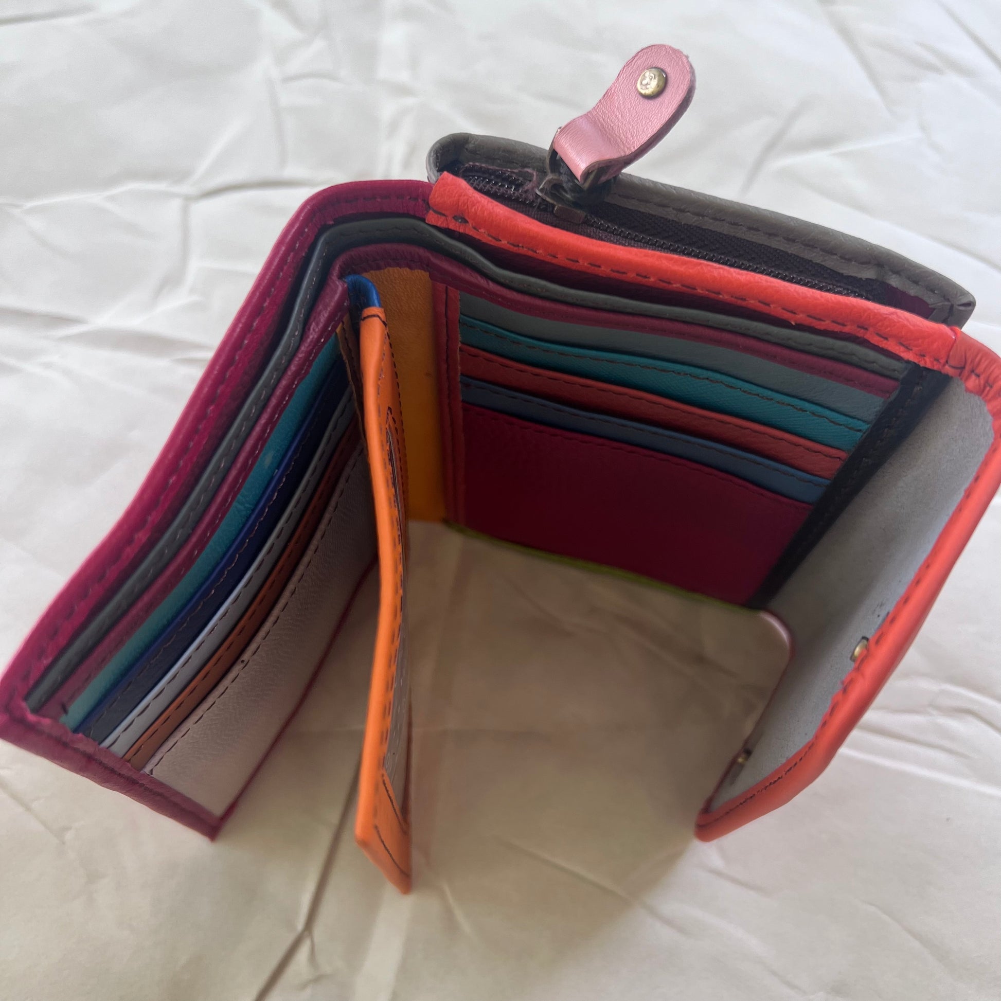 top view of cranberry rings wallet