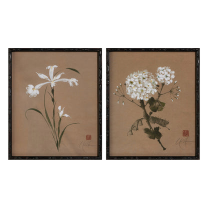 2 prints in a black frame with biotanical flower prints