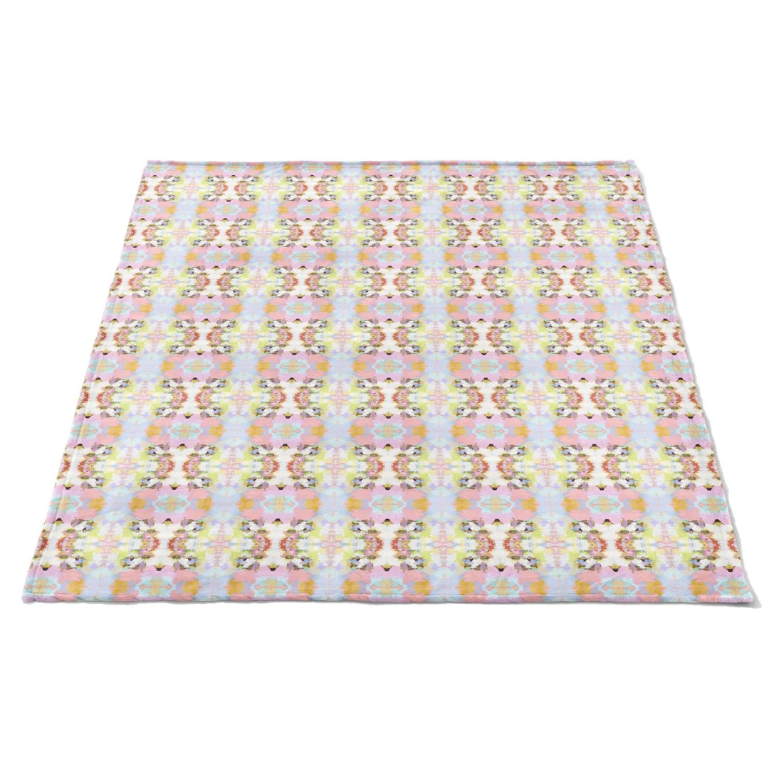 brooks avenue pink fleece blanket laid flat to show pattern
