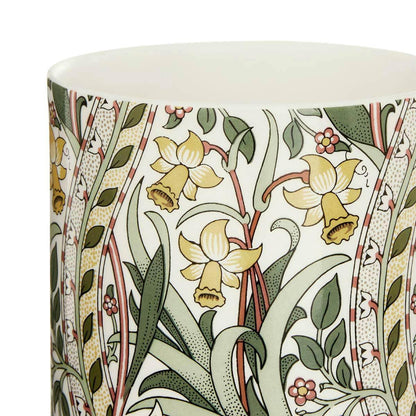 up close view of the daffodil mug
