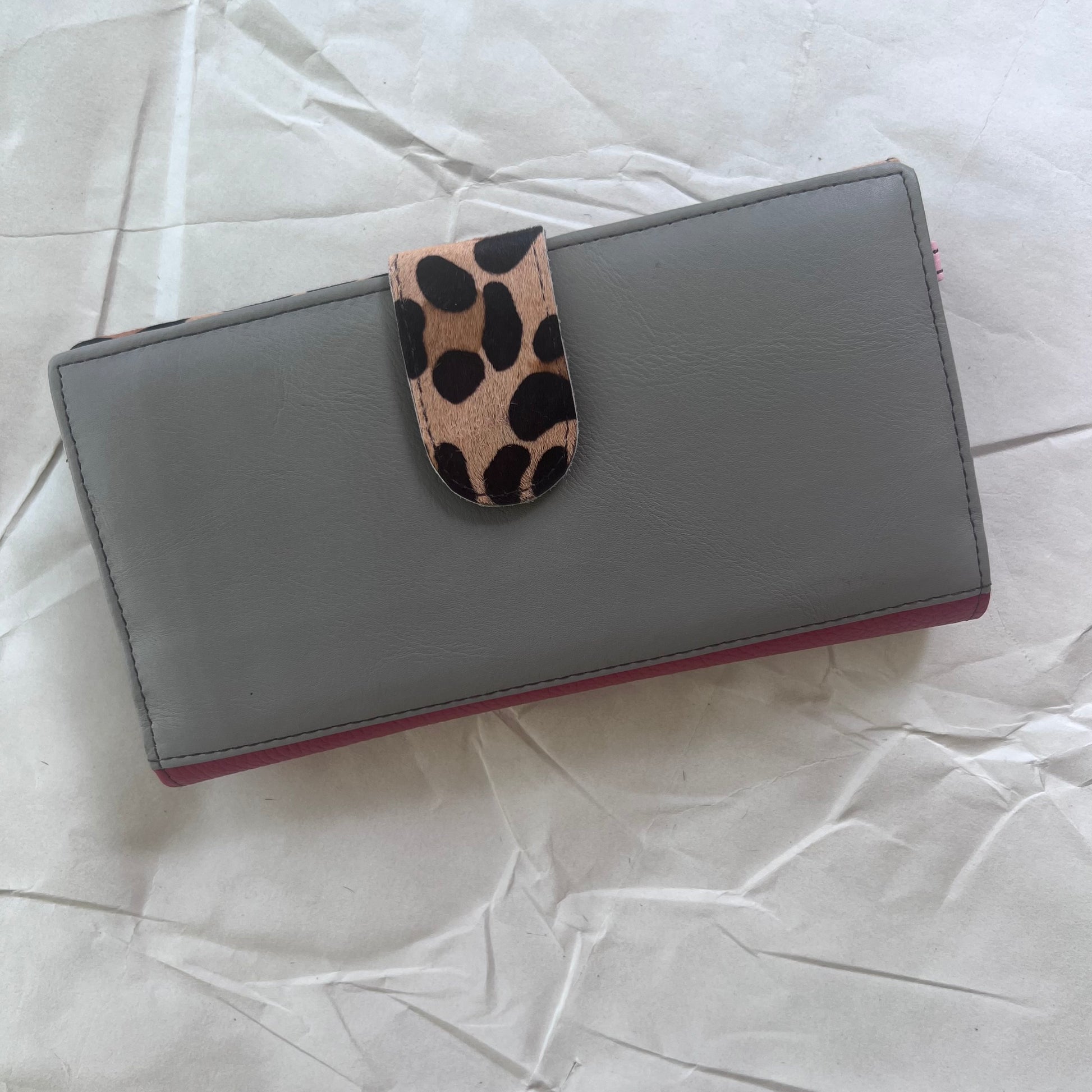 back view of Amelia Clutch Wallet with grey body