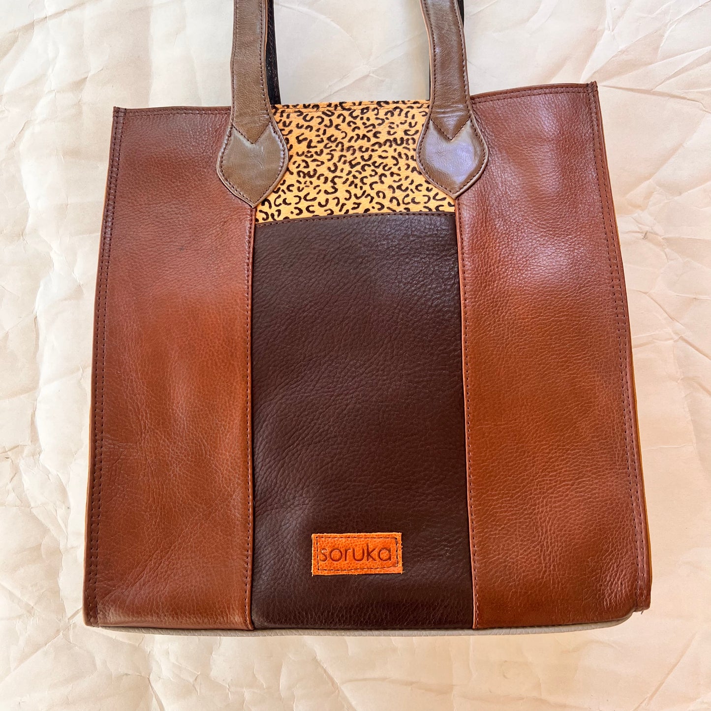 front view of chocolate Giselle tote.