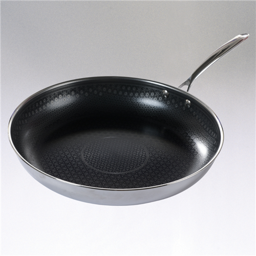 11" frypan shown on a light grey bakcground