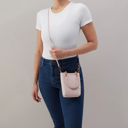 tennessee mini bag in blossom on a person