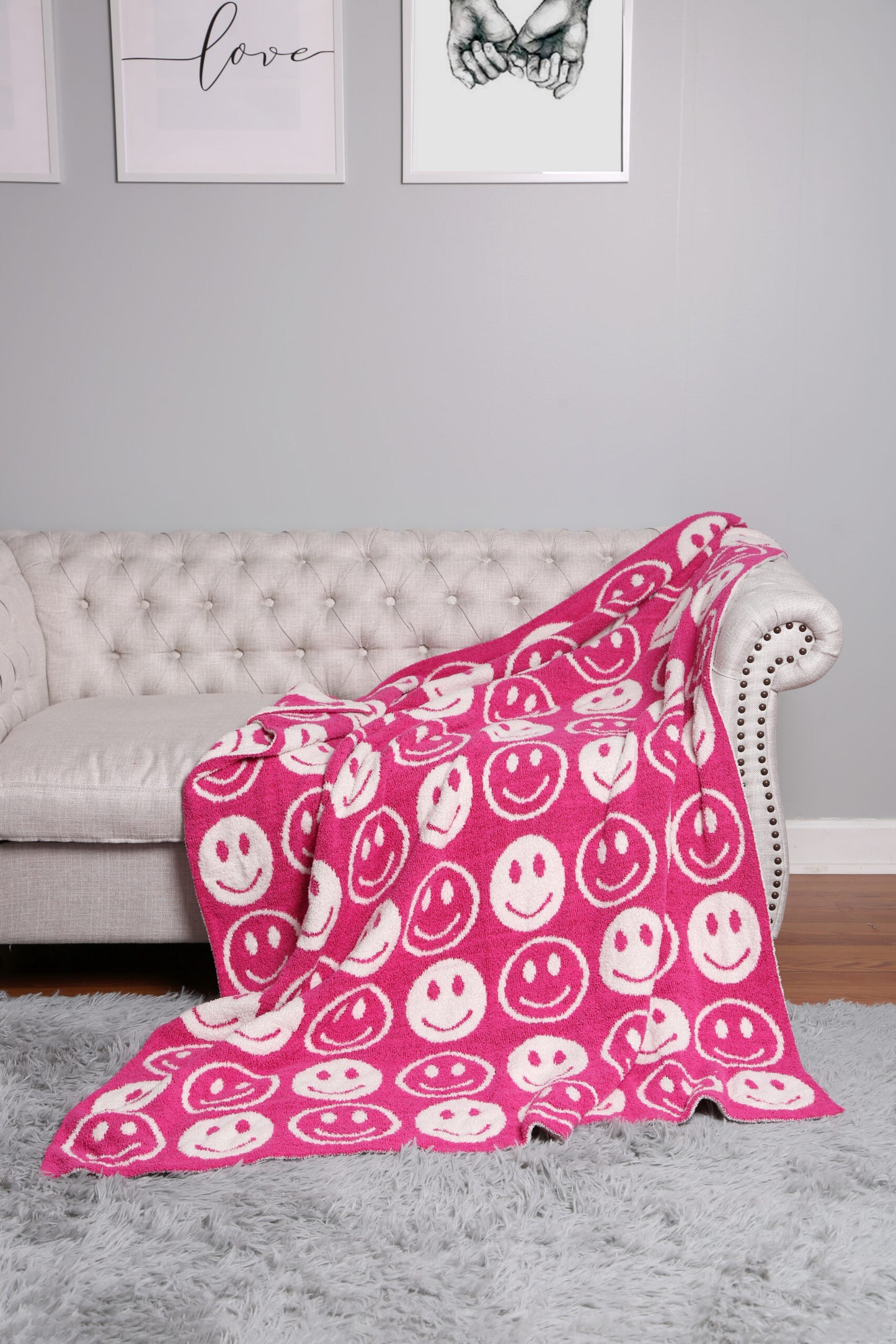 Queens Designs - Happy Face Blanket