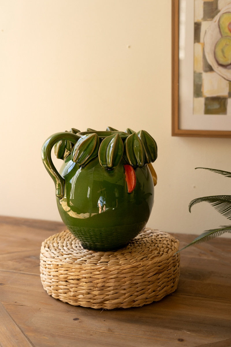 back view of starfruit head vessel showing handle
