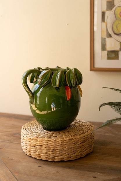 back view of starfruit head vessel showing handle