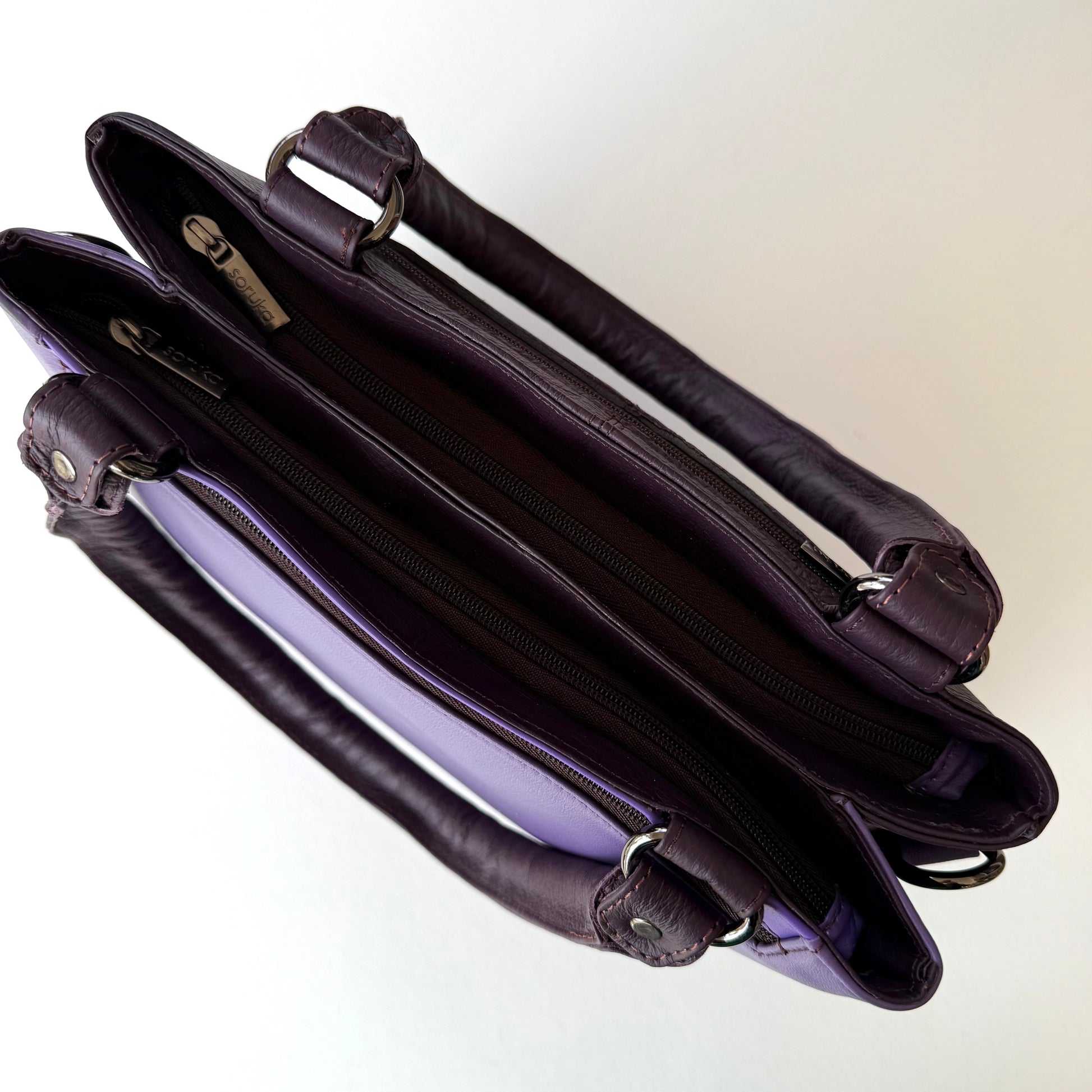top of handbag with zipper closures