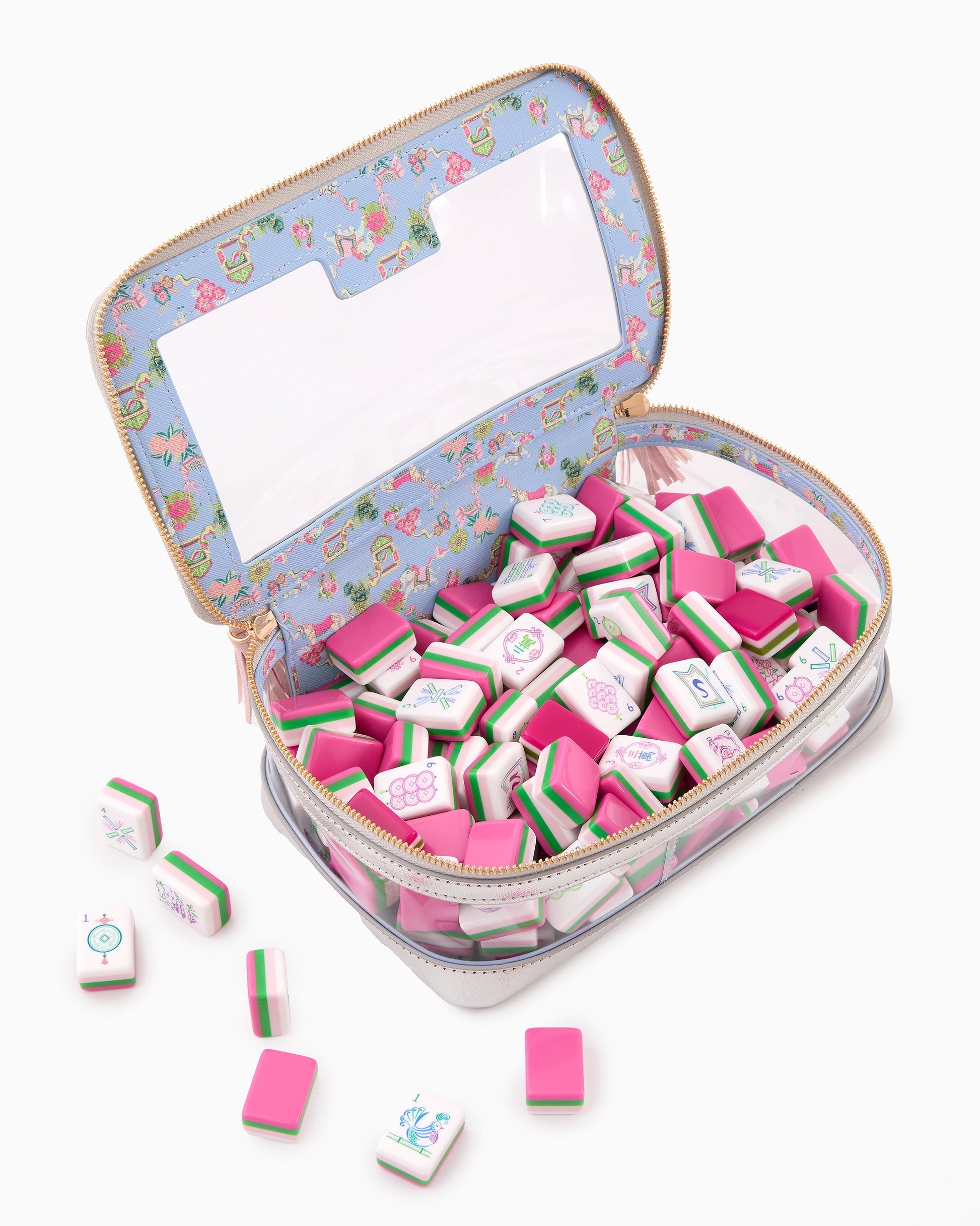 amara mahjong tiles in a travel case