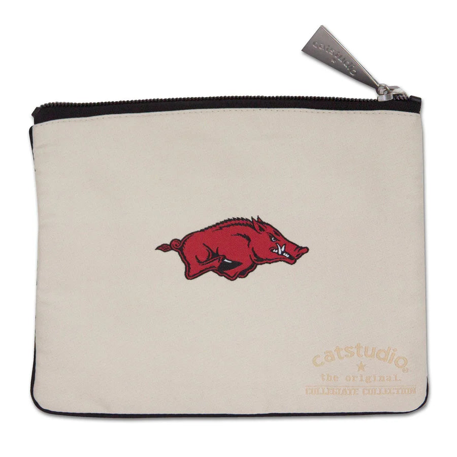 back view of University of Arkansas zipper Pouch with razorback logo on it