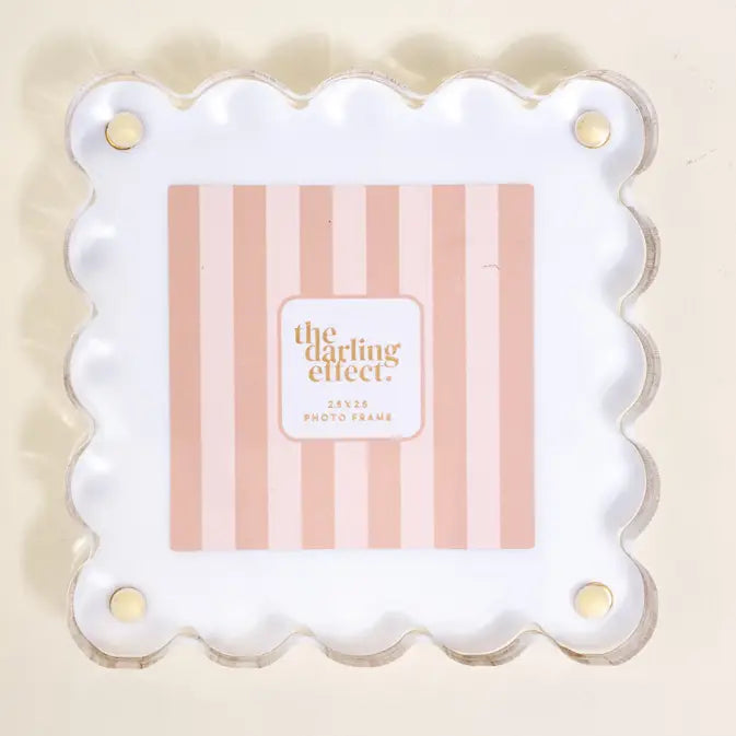 The Darling Effect - Small Scalloped Acrylic Picture Frame, White