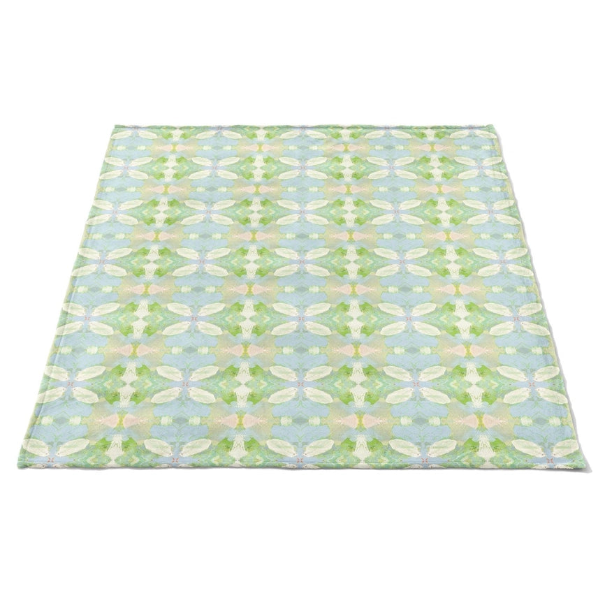 elephant falls fleece blanket laid flat to show pattern