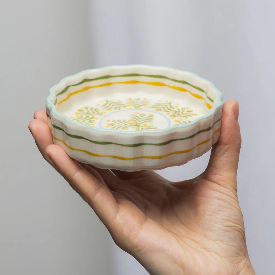 hand holding Yellow and Green Retro Tartelette Dish