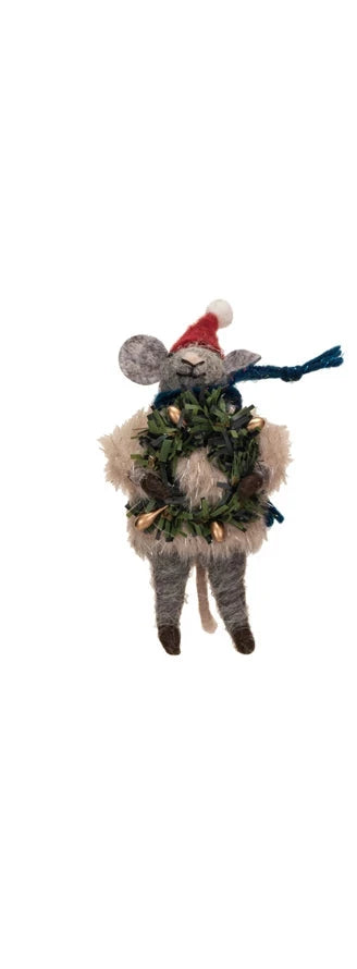 grey mouse with cream sweater holding a wreath.