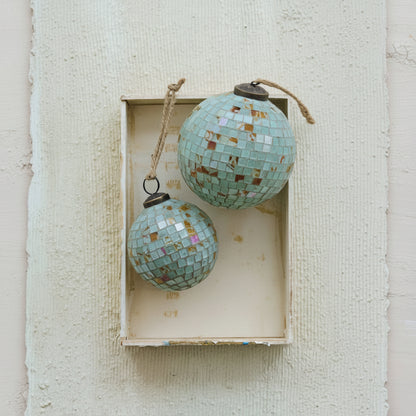 2 mosaic ball ornaments in a distressed box