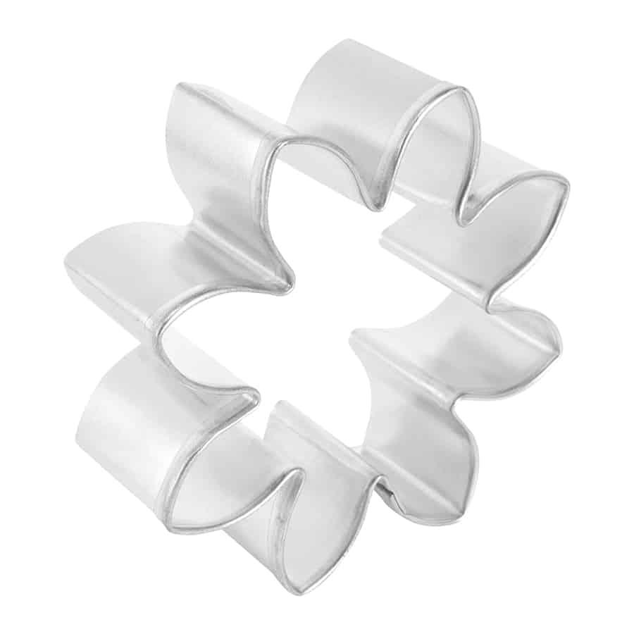 side view of flower shaped metal cookie cutter.