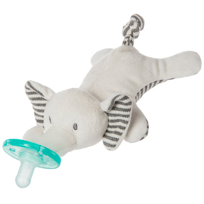 afrique elephant pacifier on a white background