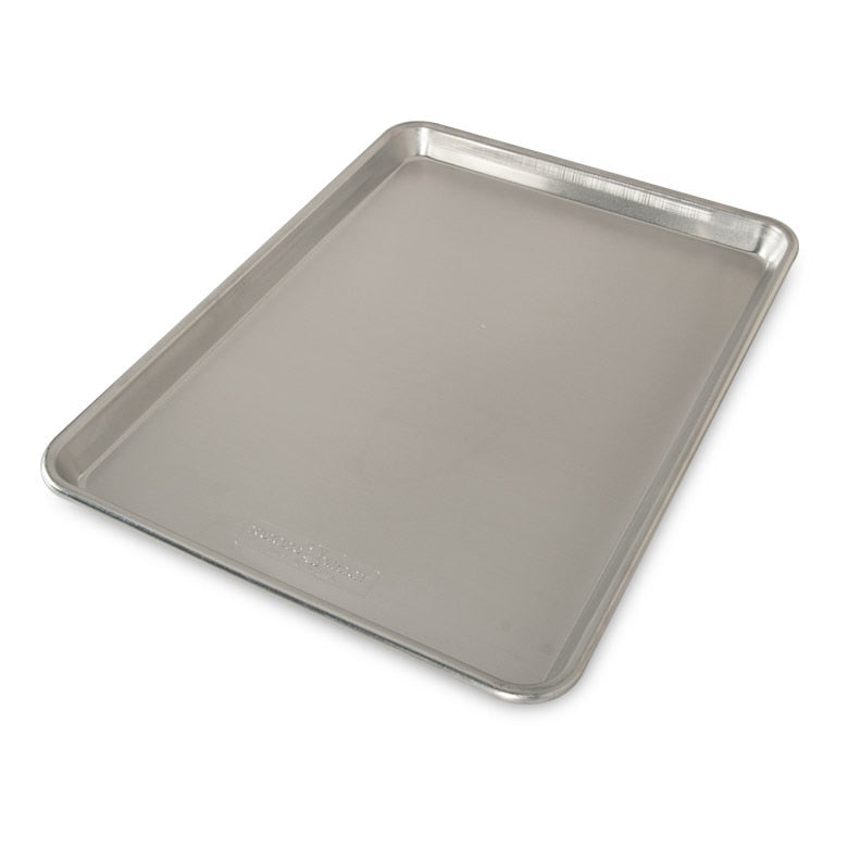 angled view of the naturals baker's half sheet on a white background