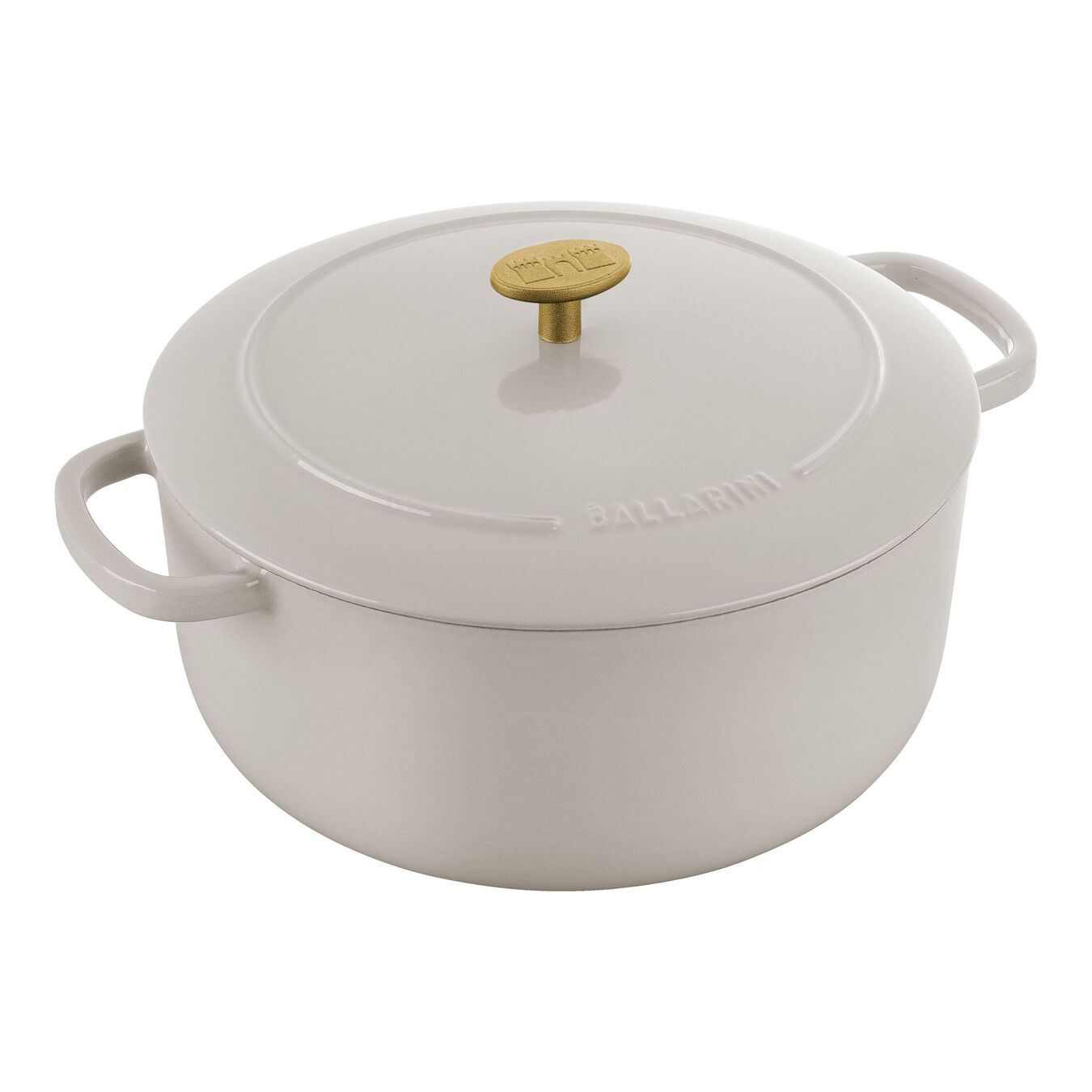 the ivory bellamonte 5.75 quart cocotte on a white background