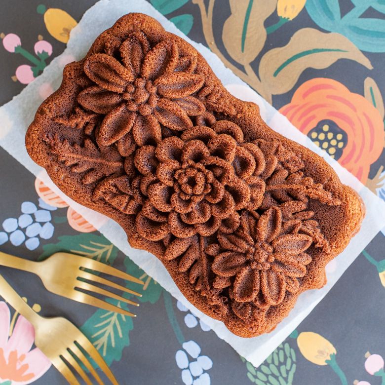 loaf cake with wildflower design.