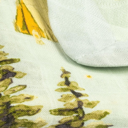 close-up of fabric and mitered corner.