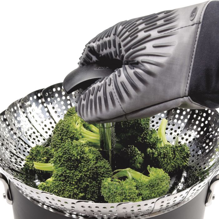 OXO Good Grips® Steamer with Extendable Handle, 11 in - Kroger