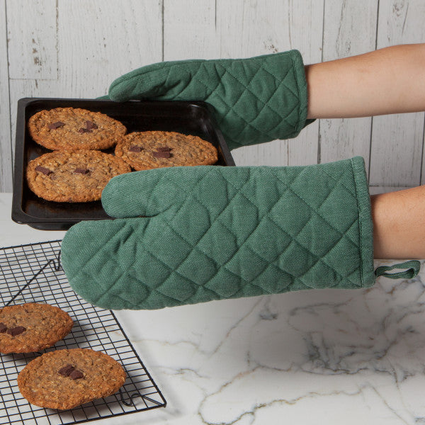 How to Wash Oven Mitts - Daring Kitchen