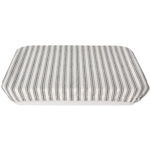 baking dish cover with oof-white background and dark grey stripes.